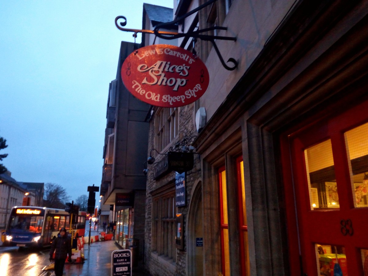 Alice's Shop - Oxford