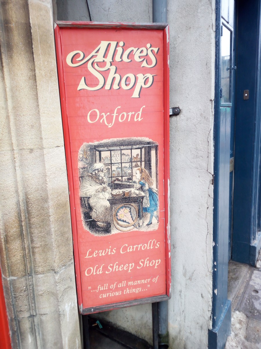 Alice's Shop - Oxford