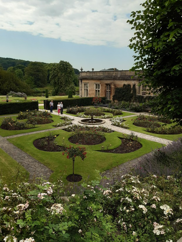 Lyme Park - Pemberley - garden - giardino